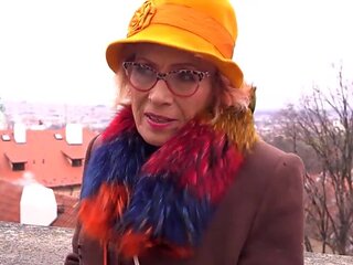 Redheaded mature lady wants to get screwed like a young one
