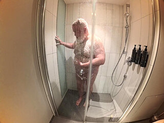 Taking a Shower in Stuttgart