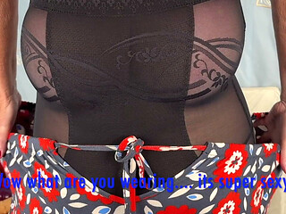 Aunty Sandra in an Amazing Piece of Shape Wear Vgq72