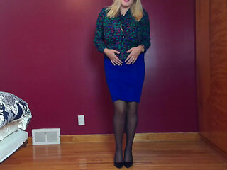 Secretary Proves to Boss She Is the Best