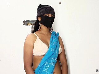 Hot Girl Komal Sanchez Fucked In The Sky Colour Saree