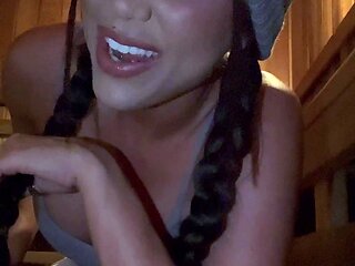 Amateur teen porsha solo action