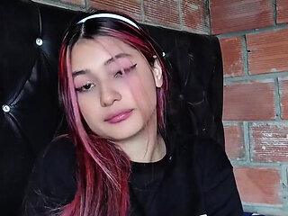 I Squirt Deliciously in My Shorts