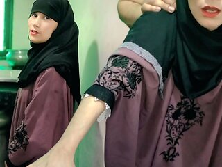 Eid ke din Muslim chachi ko naqab me hi gar mar liya