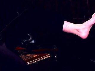 Eat Cum From Head Mistress Feet