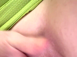 Making myself cum at work