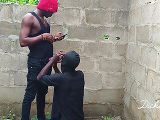 Bend Ebony Creamy Bussy in an Uncompleted Building