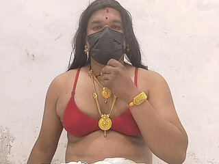 India's number one shimmer pornstar Deepali has been milked from her boobs in a viral sex video with a saree.