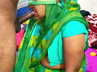 Desi Hot Indian Bhabhi Fucked in Hindi Audio