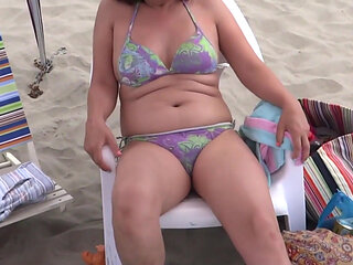 Latina Wife Enjoys Sex on the Beach, Shows off in Bikini, Masturbates, Cum on Her Tits and Hairy Pus