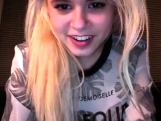 Blonde MILF with Big Boobs Playing Cam Free Porn