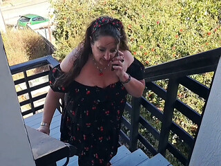 Surprise Home Visit From BBC Steals a Mature Bbws Jewel