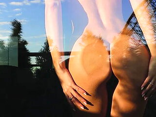 Beautiful Ass Blonde Fucks Her Pussy all Day