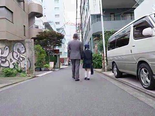 x1x8FE4CA8FAA1DC7402C