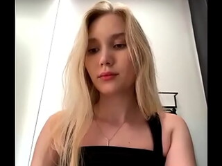 Maria thull striptease