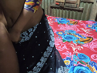 Hot Bangladeshi Couple Homemade Sex Recorded on Phone