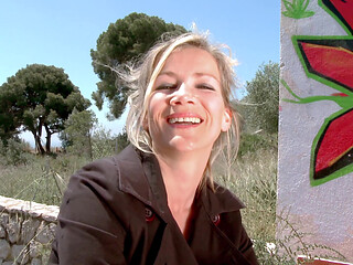 Tamara Val: Sexy Video Interview with Tamara Val