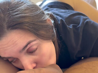 Hot girlfriend's deepthroat blowjob