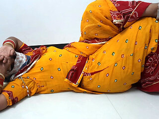 Indian Desi Bhabhi Mood On Full Sex Video Ghaghra Mein Ki Chudai