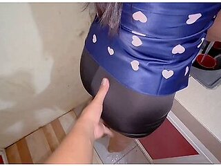 Pasrah Layani Nafsu Mertua Saat Suami Tidak Di Rumah