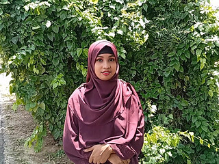 Young Muslim Hijabi Sis in Law seduced her Bhai Jaan and lured him to Fucked her Hard and Cum Dump her Pretty face. She moaned like a little