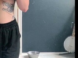 Hot amateur shakes her big boobs