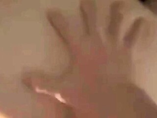 Amateur Vietnamese girlfriend gets creampied after massage