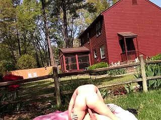 Neighbors Watch Amateur Couple's Quickie in Public