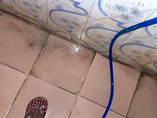 Desi boy shower musterbate