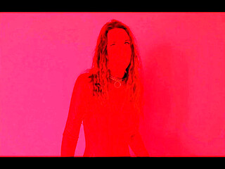 Red Latex Vid
