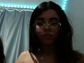 Homemade amateur webcam babe masturbating
