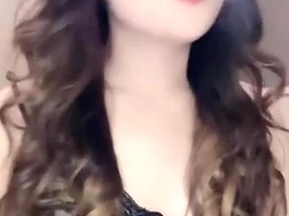 Long-haired babe with glasses gets a tasty creampie from her pacar