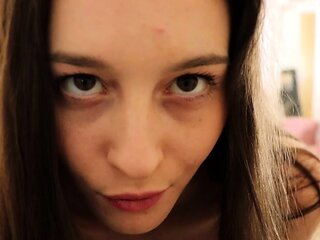 Hot Busty Webcam Babe Masturbate Solo