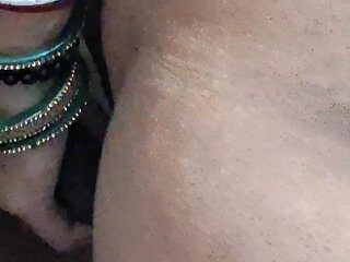 Neighbour's Bhabhi Sucked My Dick for Fucking Her Pussy