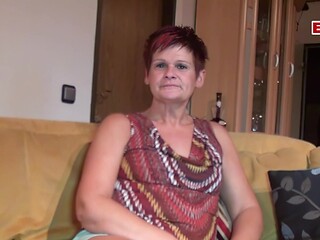 Old German housewife persuades to masturbate on camera
