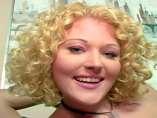 Manojob Classic: Shirley Dimples