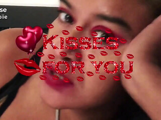 Xhamsterlive: Kisses for You From Barbiie
