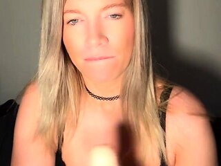 Blowjob Milf Blogmama