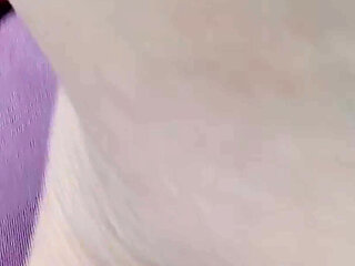 Barefoot and Bare Cunt