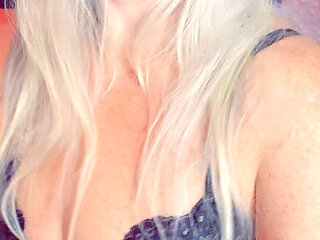 The in Betweens I Need Your Dirty Drip I