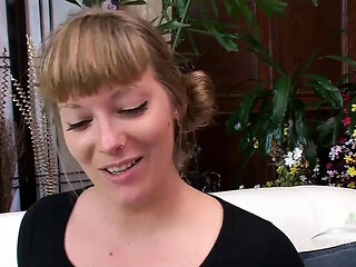 Vella Boop Teen Brunette Fingering Her Hairy Pussy With Sex Toys - Casting Solo HD