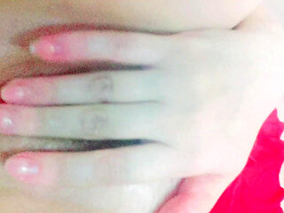 MILF Plays with Pussy