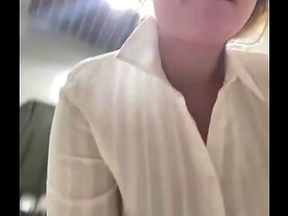 Masturbating and cumming in the locker room with jucielussie