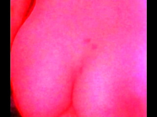Amateur dildo riding