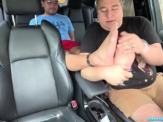 Snyft: Pup Saki - Pup Saki & Matt