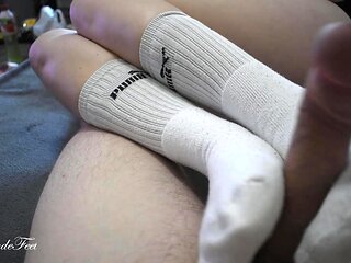 Sexy Footjob in Long Socks