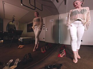 81 Heels Show