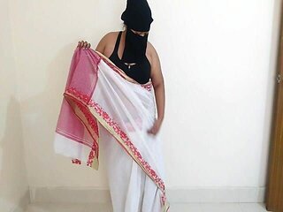 Nepali Kand - Desi Nri MILF Hot Woman!