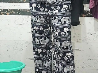 Priya Bhabi Big Ass Sexy Body Video Shoot