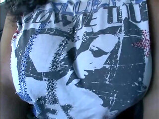 Big boobs big ass black girl pussy fucking in the car